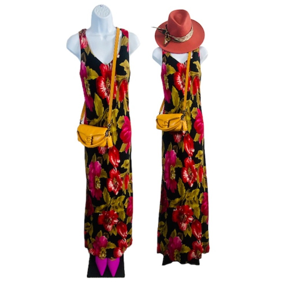 Stunning Vintage Floral Print Slight Flare Bottom Maxi Length Dress Size 10